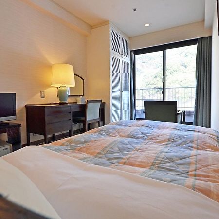 Takeo Century Hotel Екстериор снимка