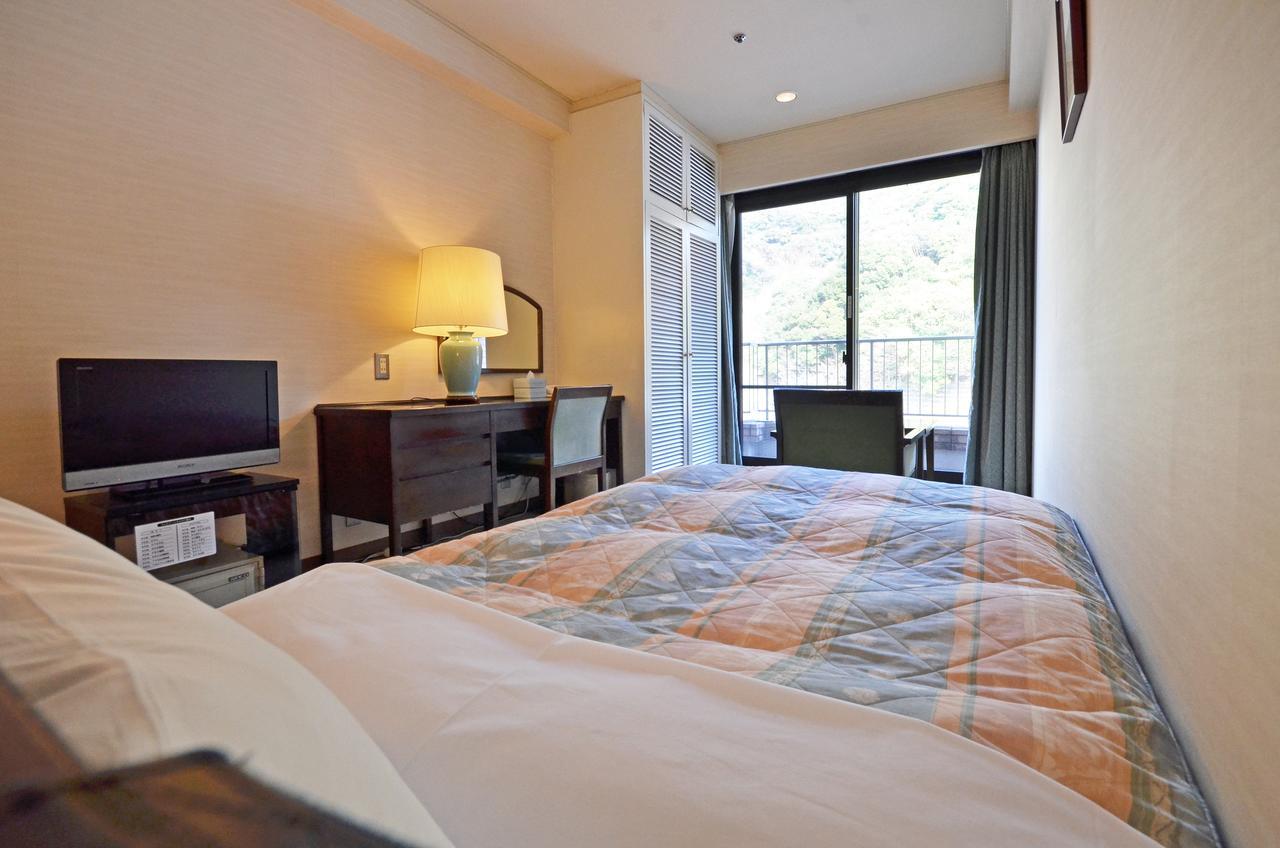 Takeo Century Hotel Екстериор снимка